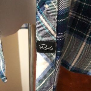 Rails Tops - Rails Plaid Buttondown M Rails Tops - Rails Plaid Buttondown M